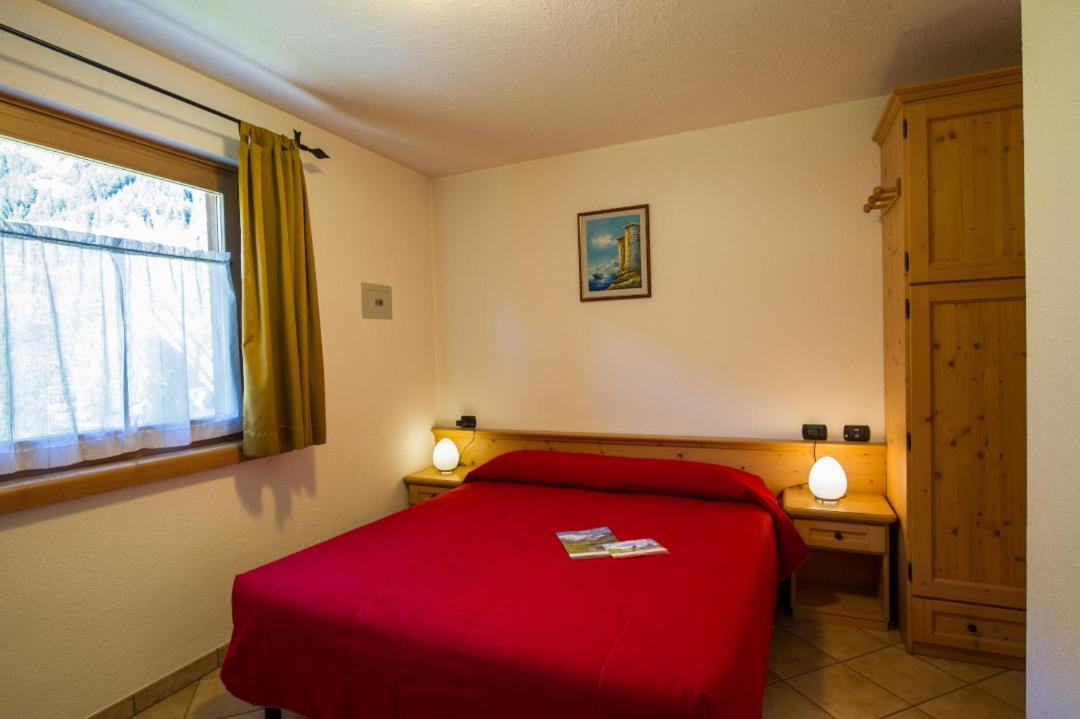 Chalet La Rugiada Бормио Екстериор снимка