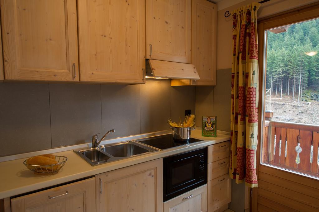 Chalet La Rugiada Бормио Екстериор снимка