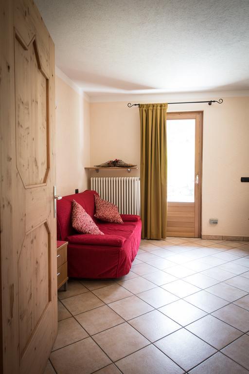 Chalet La Rugiada Бормио Екстериор снимка