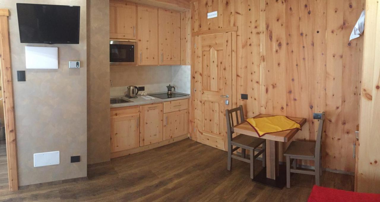 Chalet La Rugiada Бормио Екстериор снимка